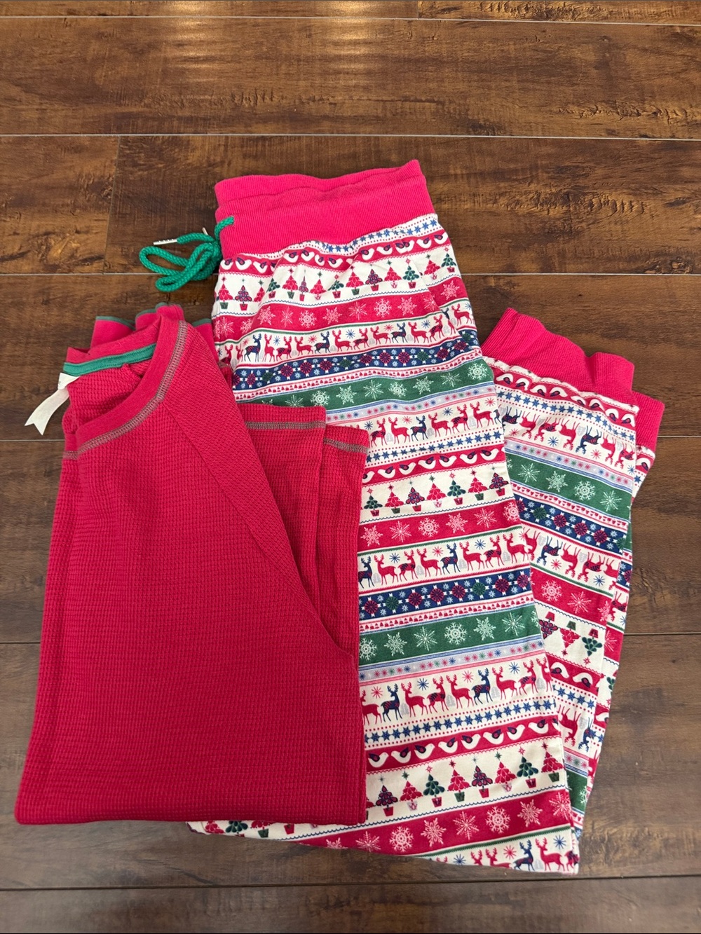 Matilda Jane Red and Green Holiday Jogger Pants Set